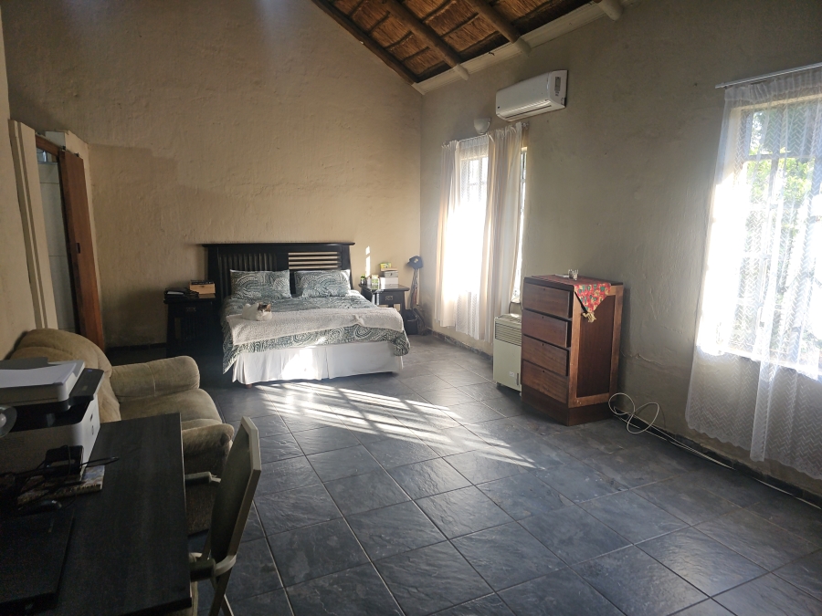 4 Bedroom Property for Sale in Brackendowns Gauteng