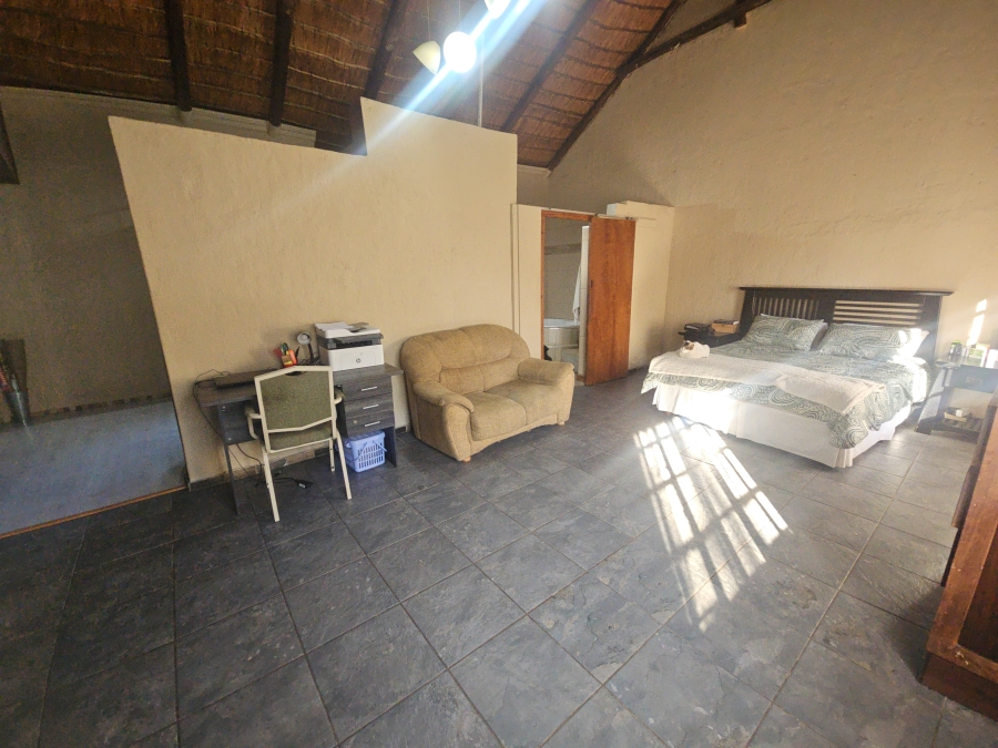 4 Bedroom Property for Sale in Brackendowns Gauteng