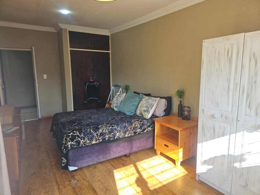 4 Bedroom Property for Sale in Brackenhurst Gauteng