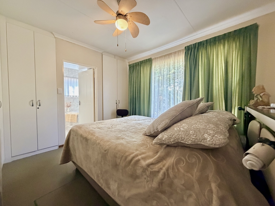 3 Bedroom Property for Sale in Northmead Gauteng