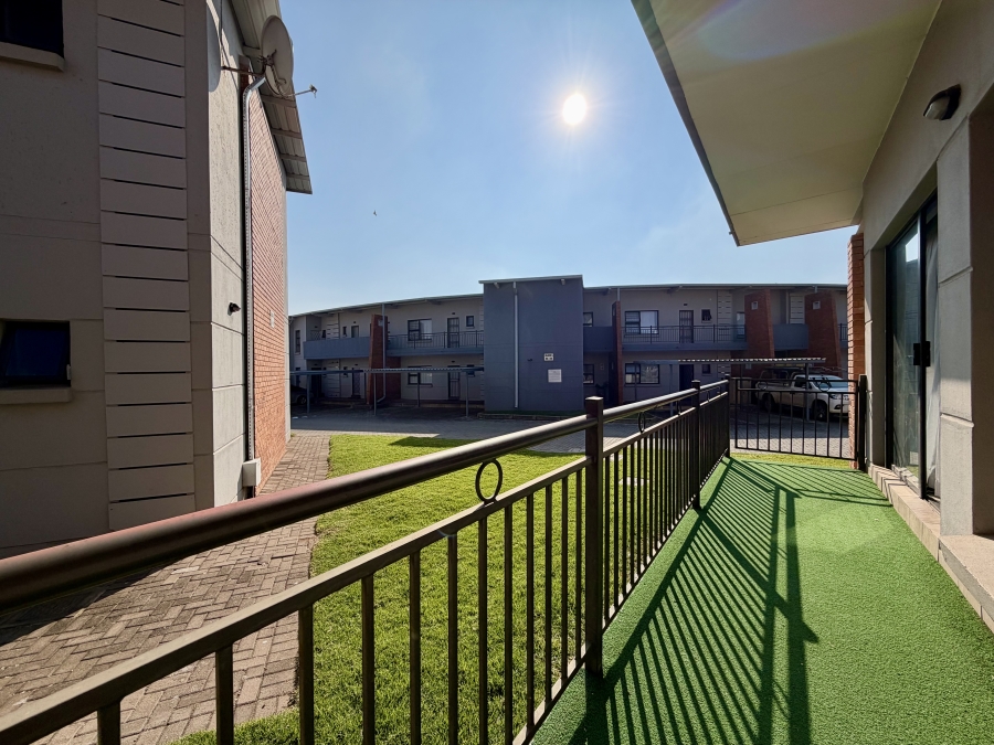 2 Bedroom Property for Sale in Rynfield Gauteng