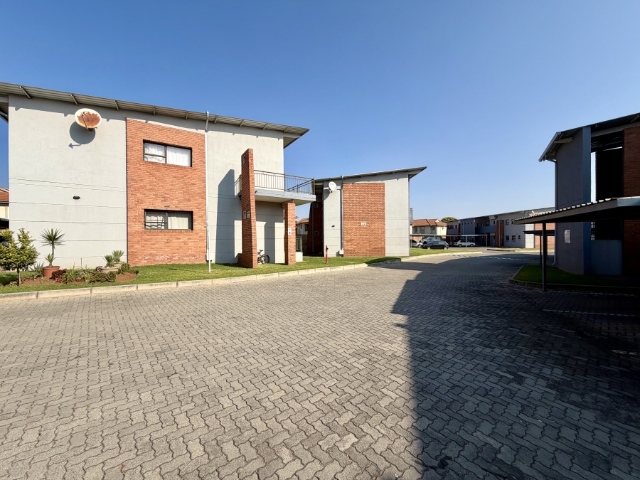 2 Bedroom Property for Sale in Rynfield Gauteng
