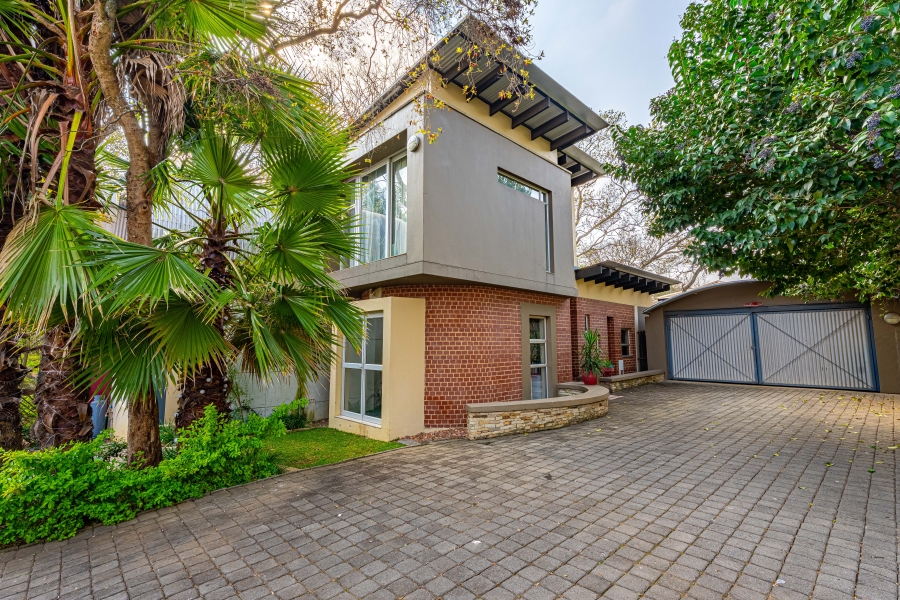 3 Bedroom Property for Sale in Fourways Gauteng