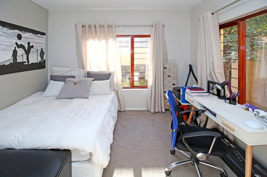 2 Bedroom Property for Sale in Sandringham Gauteng
