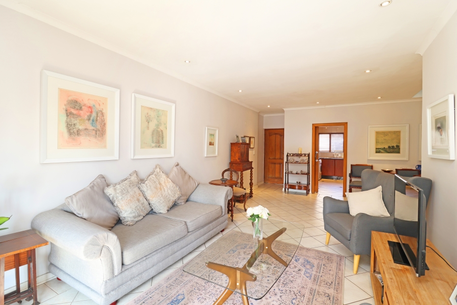 3 Bedroom Property for Sale in Waverley Gauteng