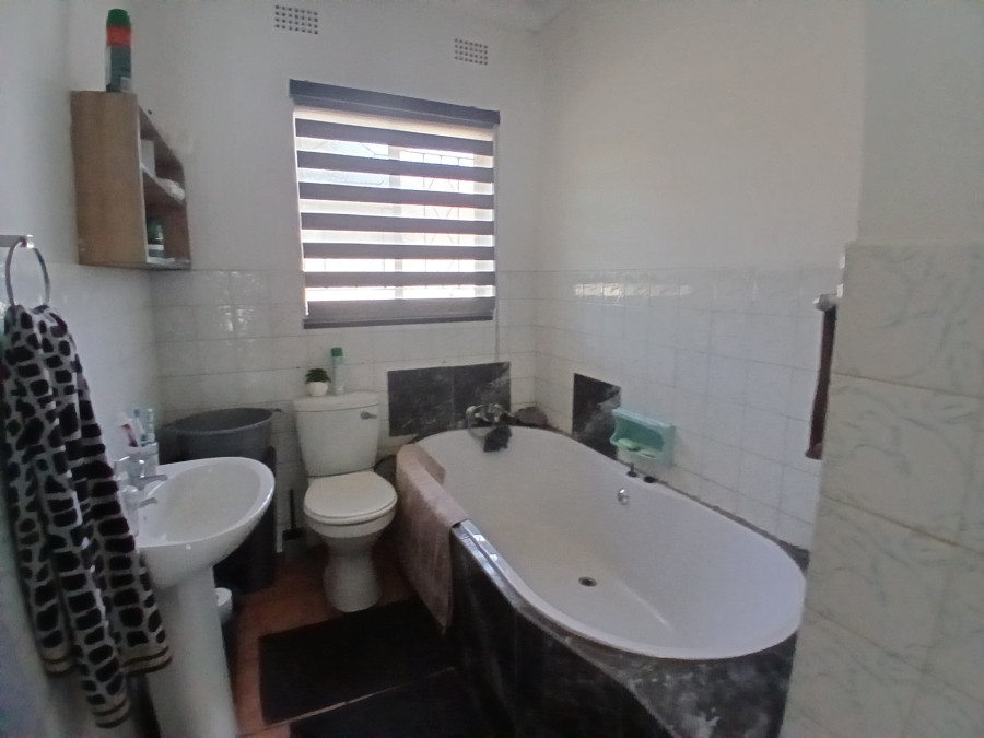 3 Bedroom Property for Sale in Leondale Gauteng