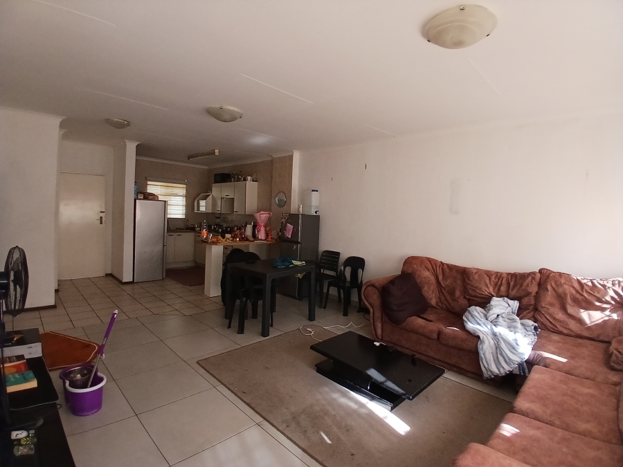 2 Bedroom Property for Sale in Denlee Gauteng
