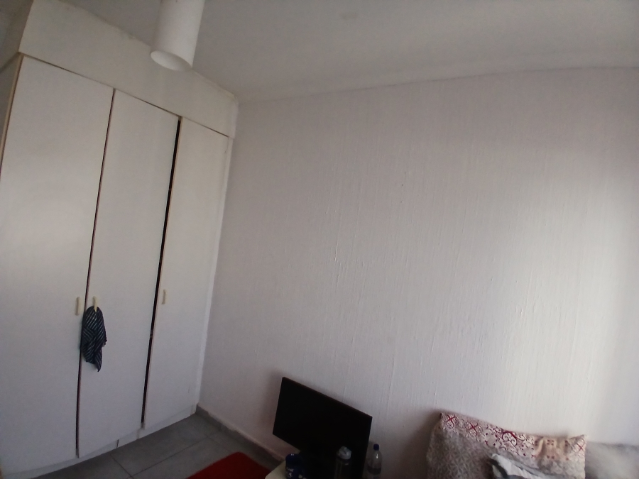 2 Bedroom Property for Sale in Denlee Gauteng