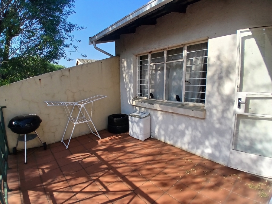 2 Bedroom Property for Sale in Denlee Gauteng