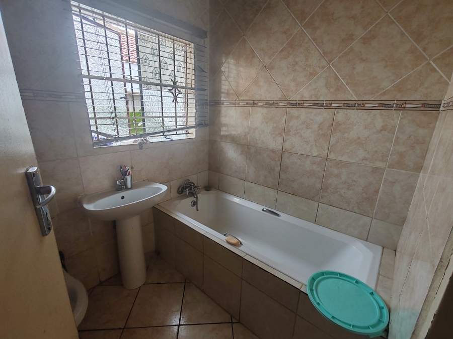 3 Bedroom Property for Sale in Danville Gauteng