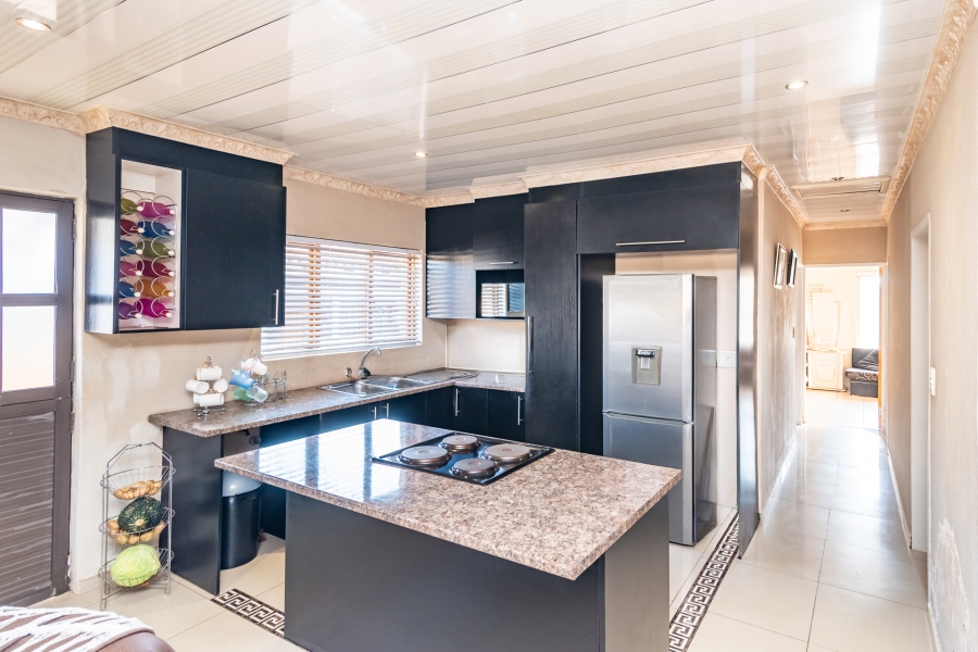 3 Bedroom Property for Sale in Munsieville South Gauteng