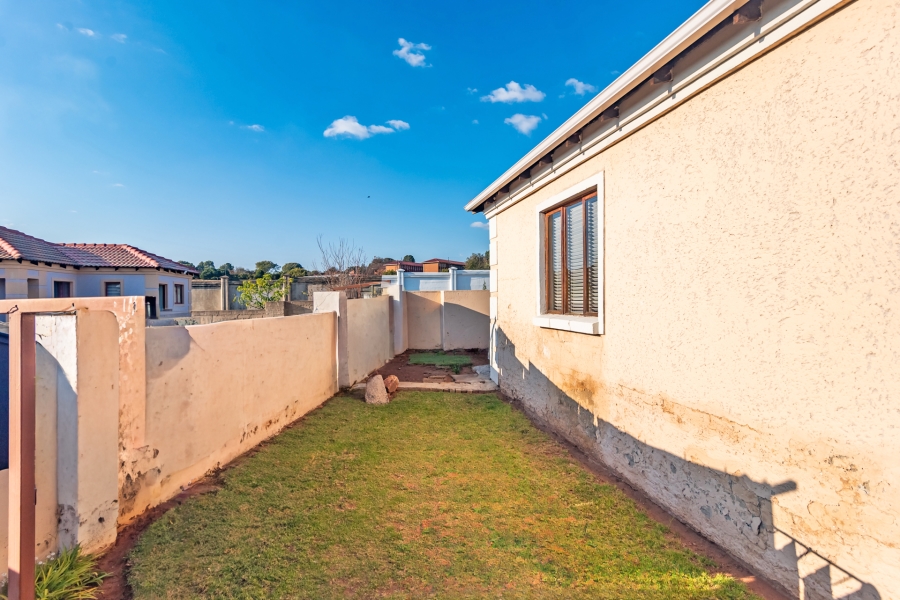 3 Bedroom Property for Sale in Munsieville South Gauteng