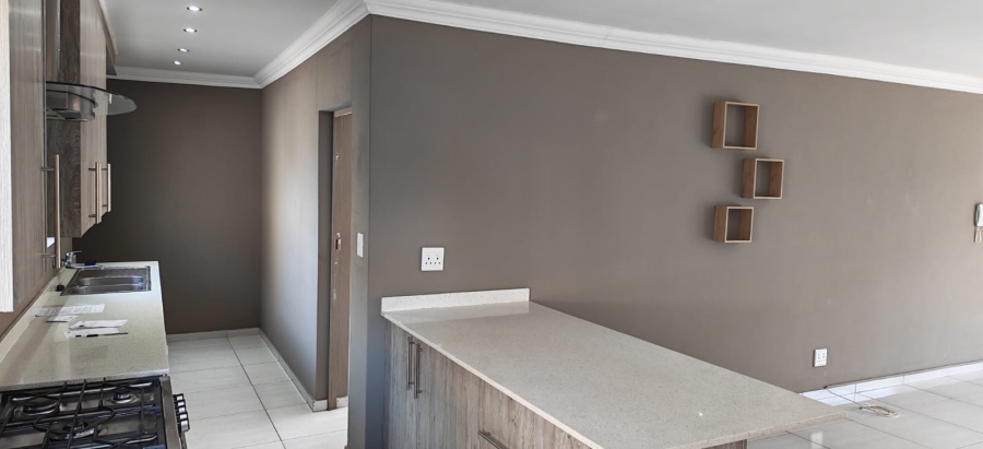 3 Bedroom Property for Sale in Brackenhurst Gauteng