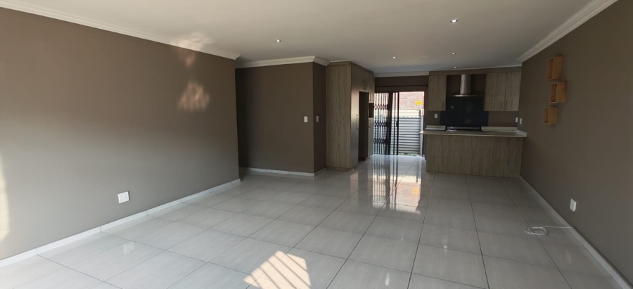 3 Bedroom Property for Sale in Brackenhurst Gauteng