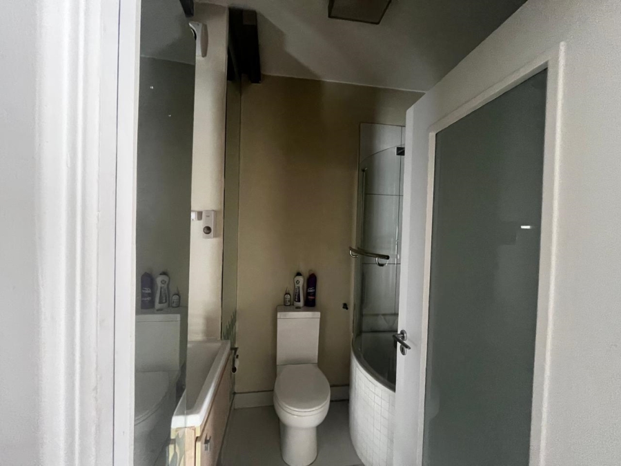 1 Bedroom Property for Sale in Edenburg Gauteng