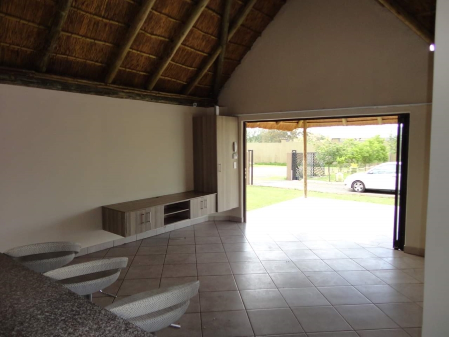To Let 2 Bedroom Property for Rent in Jatniel Gauteng