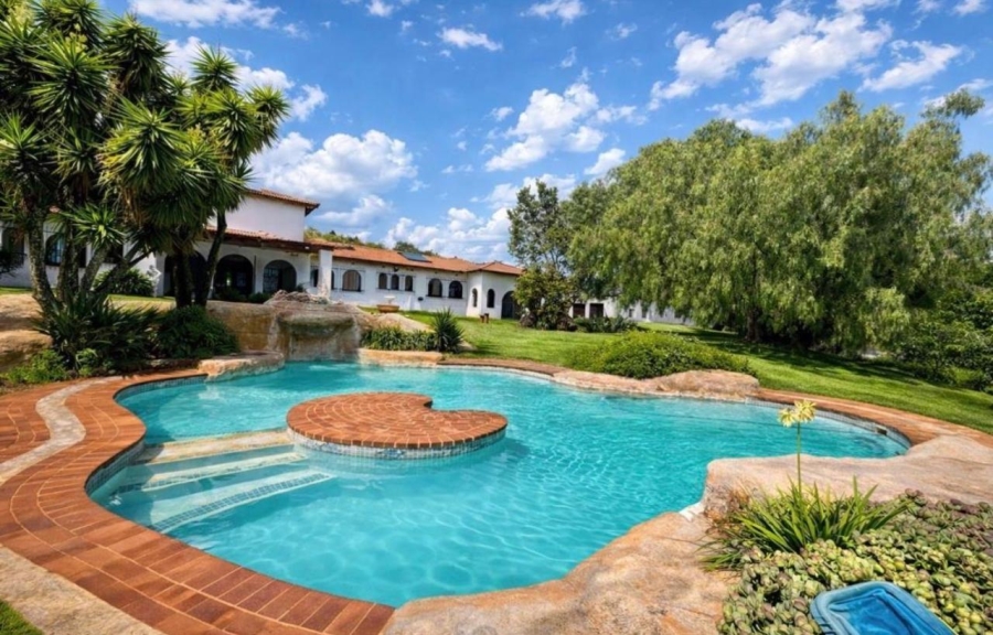 4 Bedroom Property for Sale in Hartzenbergfontein Gauteng
