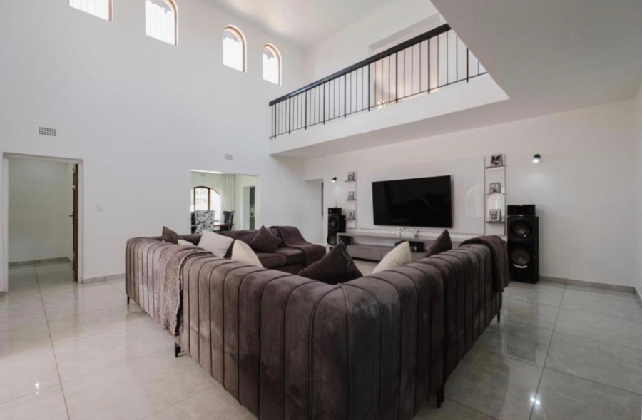 4 Bedroom Property for Sale in Hartzenbergfontein Gauteng