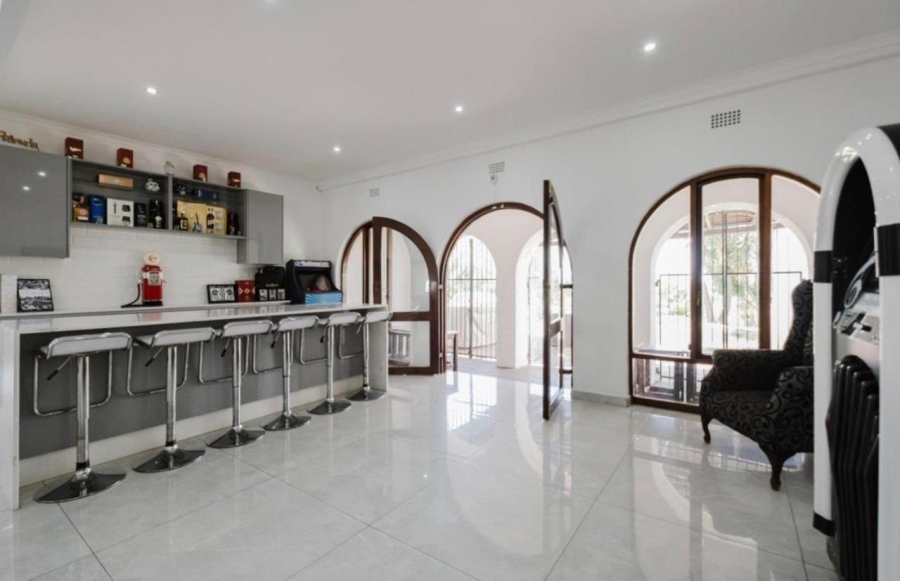 4 Bedroom Property for Sale in Hartzenbergfontein Gauteng