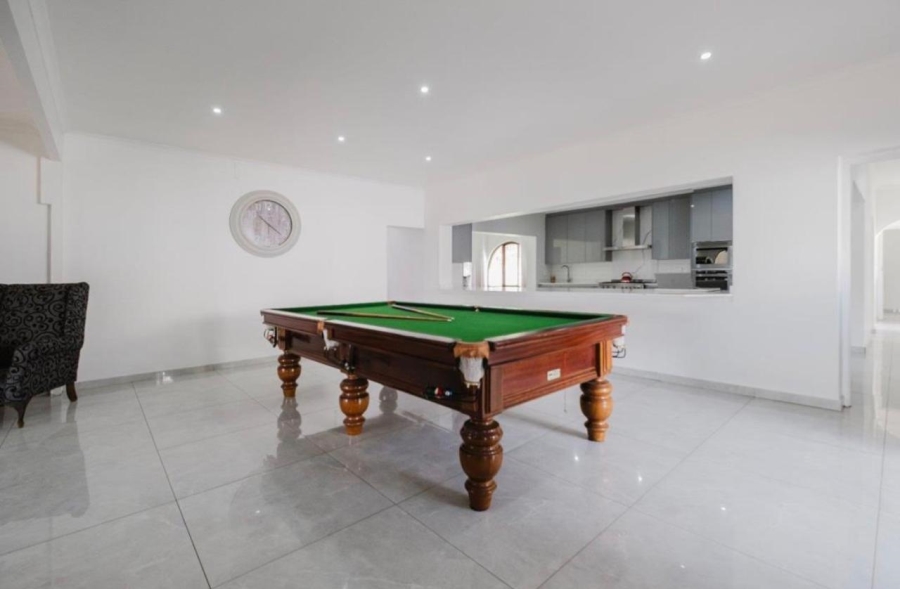 4 Bedroom Property for Sale in Hartzenbergfontein Gauteng