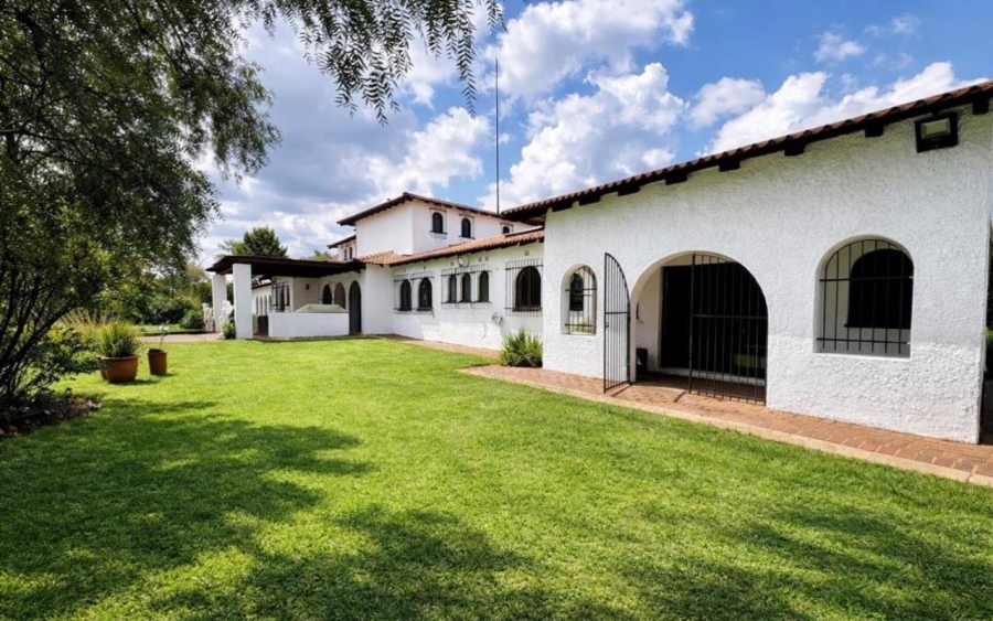 4 Bedroom Property for Sale in Hartzenbergfontein Gauteng