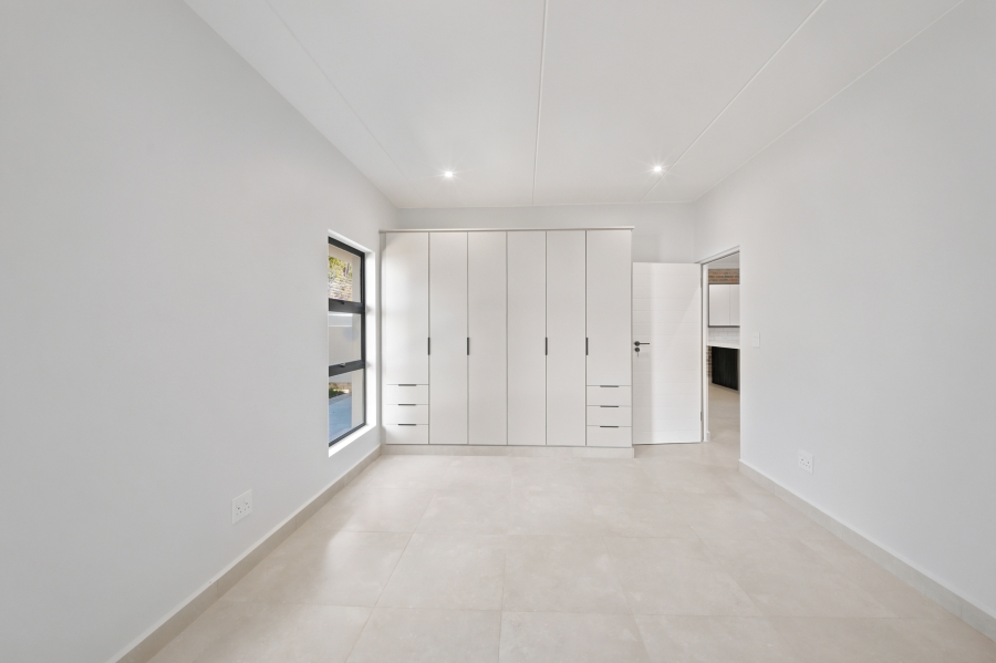 3 Bedroom Property for Sale in Bryanston Gauteng