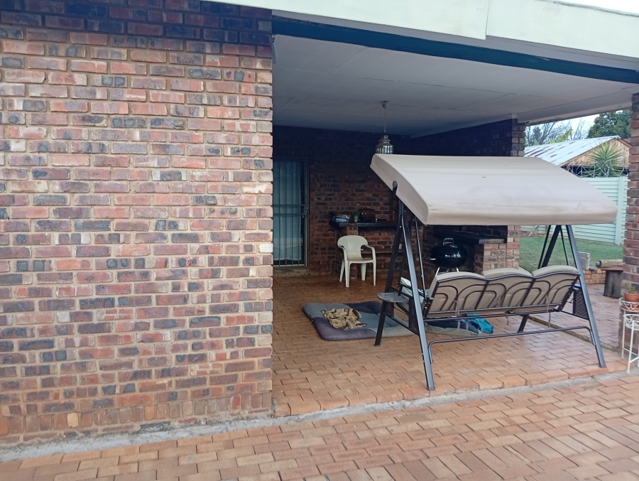 3 Bedroom Property for Sale in Meyerspark Gauteng