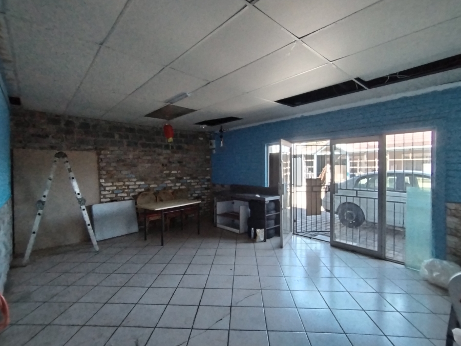 To Let Commercial Property for Rent in Dalview Gauteng