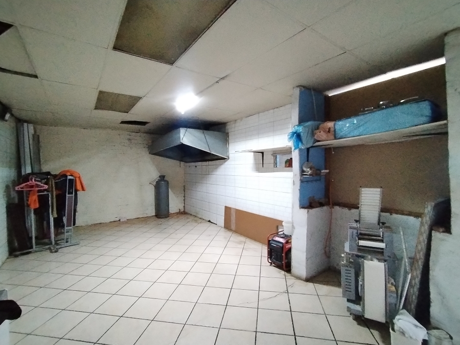 To Let Commercial Property for Rent in Dalview Gauteng