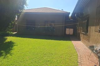 6 Bedroom Property for Sale in Northmead Gauteng