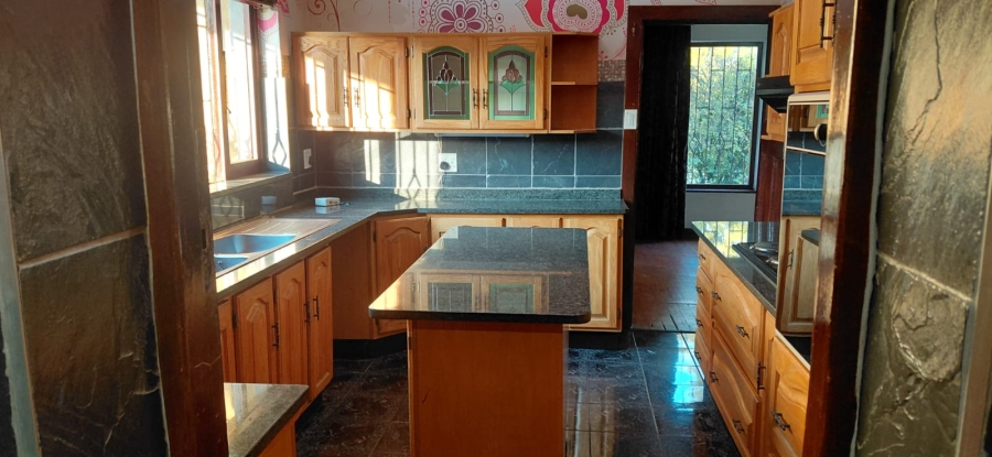 6 Bedroom Property for Sale in Northmead Gauteng