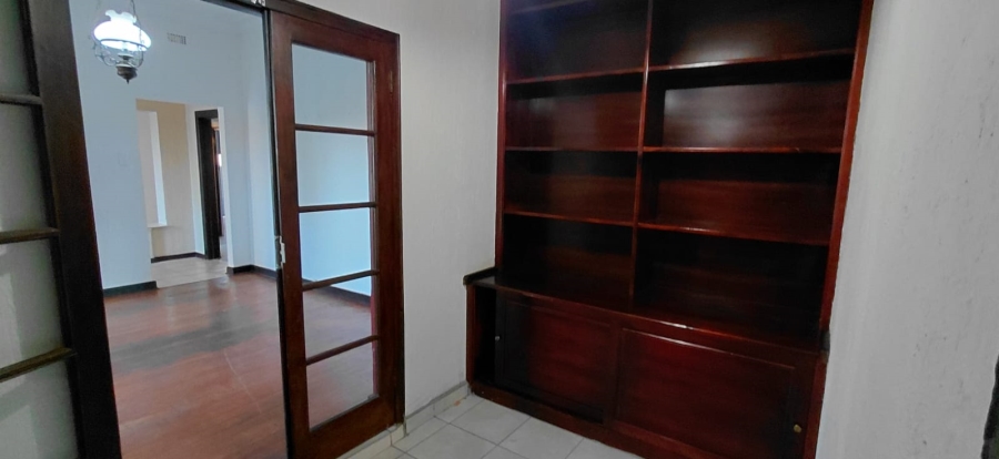 6 Bedroom Property for Sale in Northmead Gauteng