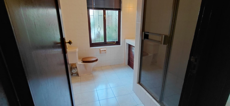 6 Bedroom Property for Sale in Northmead Gauteng