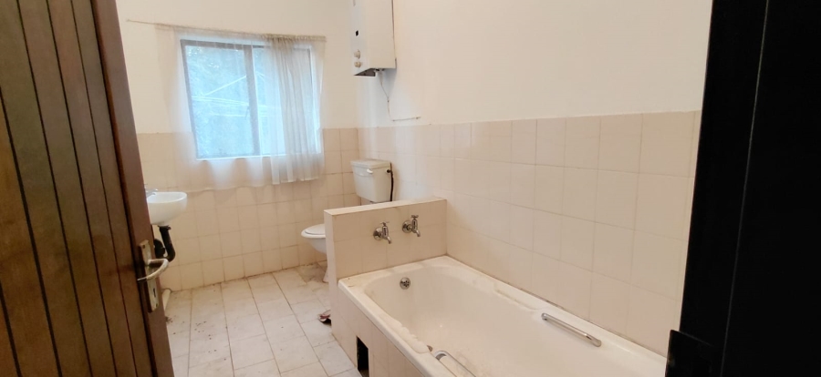 6 Bedroom Property for Sale in Northmead Gauteng