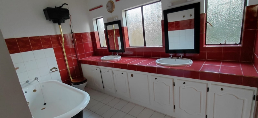 6 Bedroom Property for Sale in Northmead Gauteng
