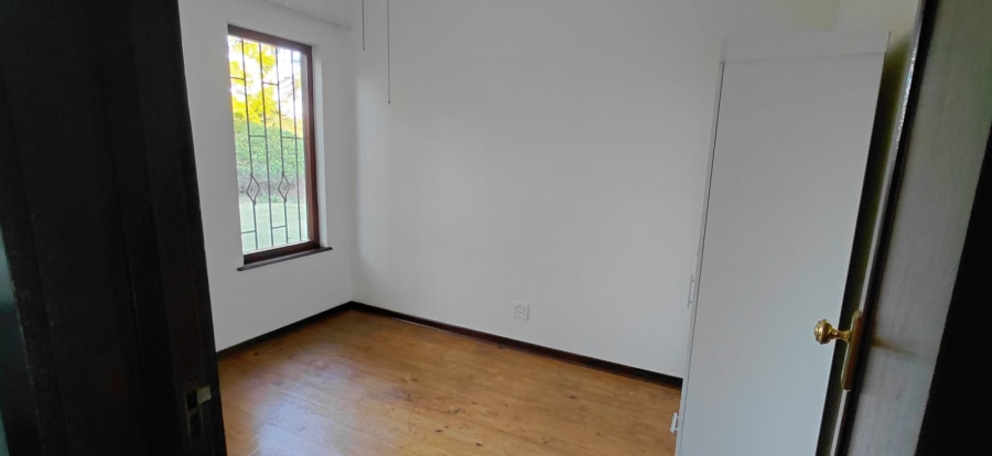 6 Bedroom Property for Sale in Northmead Gauteng