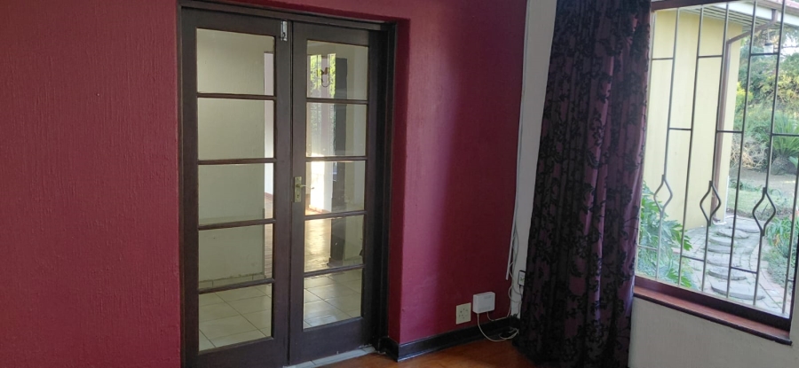 6 Bedroom Property for Sale in Northmead Gauteng