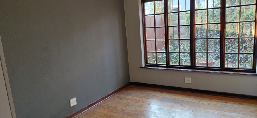 6 Bedroom Property for Sale in Northmead Gauteng