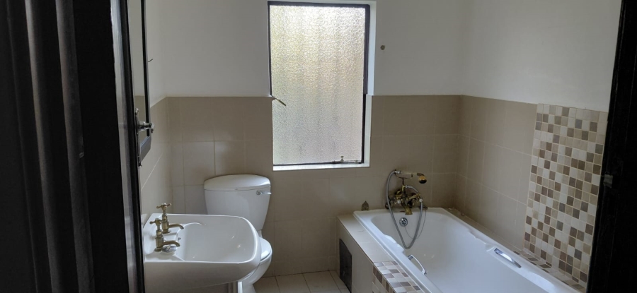 6 Bedroom Property for Sale in Northmead Gauteng