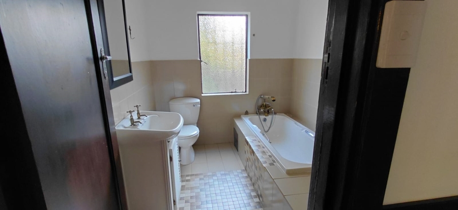 6 Bedroom Property for Sale in Northmead Gauteng