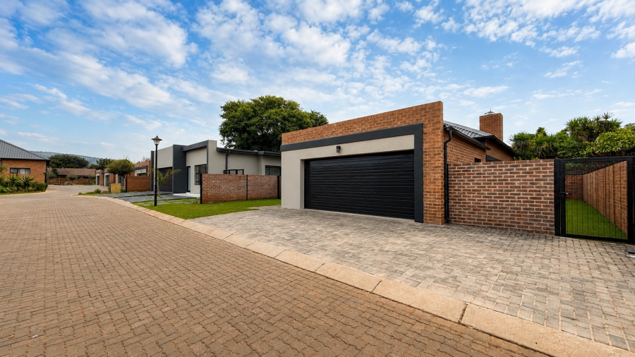 3 Bedroom Property for Sale in Annlin Gauteng