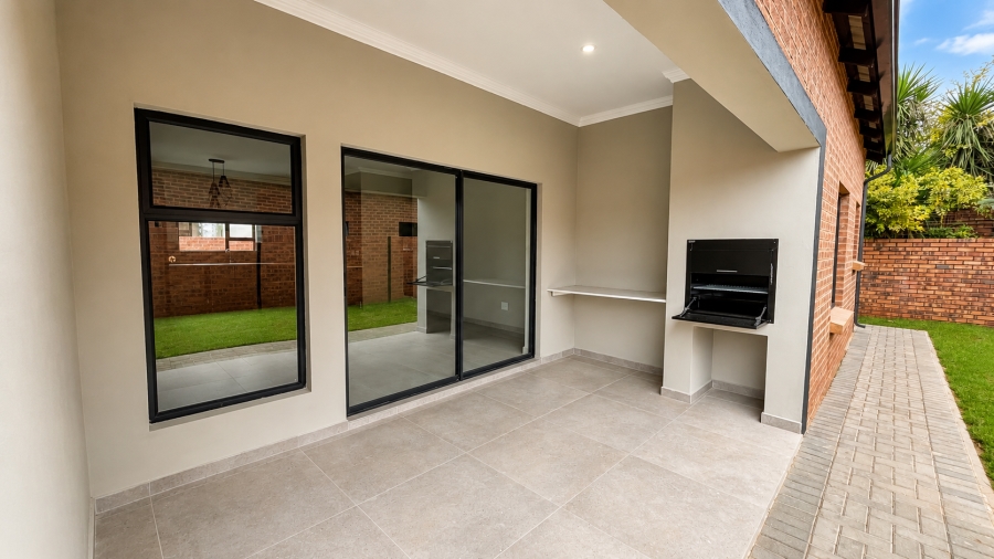 3 Bedroom Property for Sale in Annlin Gauteng