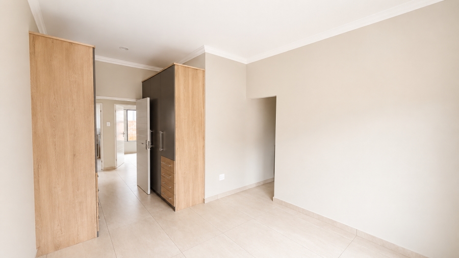 3 Bedroom Property for Sale in Annlin Gauteng