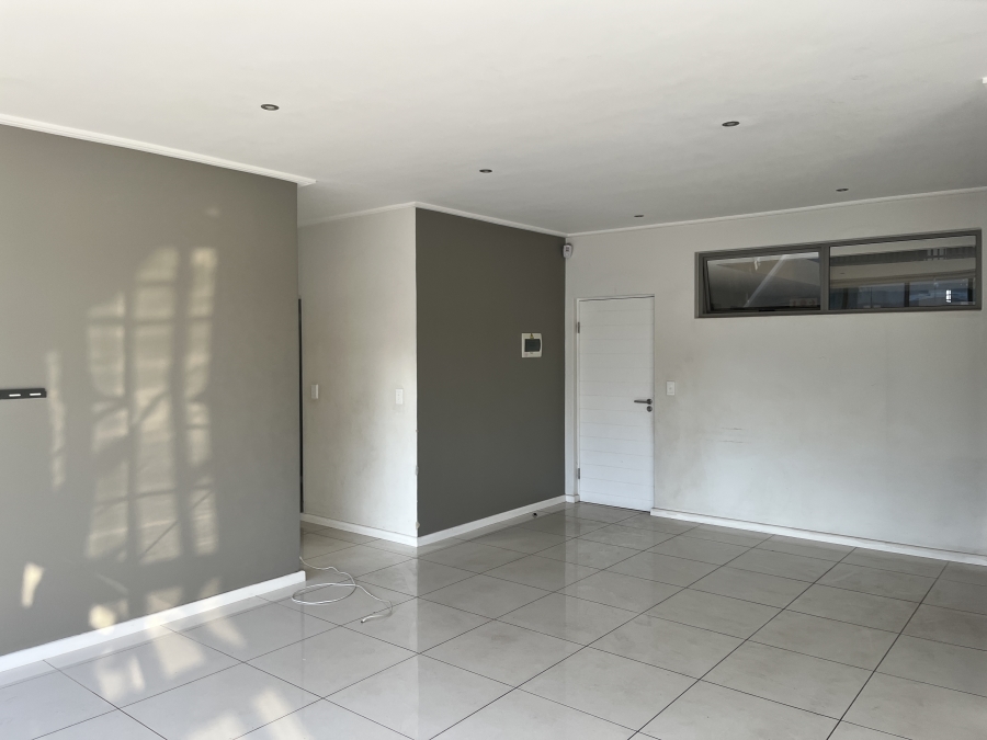 To Let 3 Bedroom Property for Rent in Bedford Gardens Gauteng