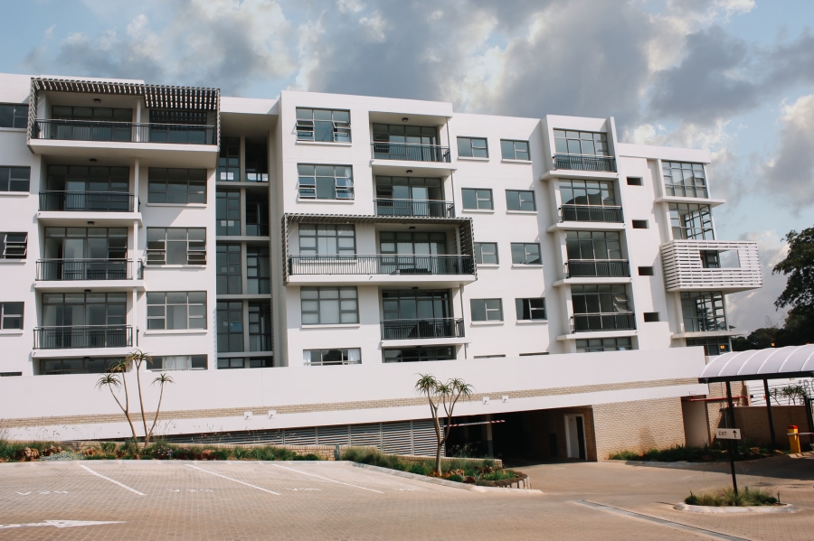 To Let 3 Bedroom Property for Rent in Bedford Gardens Gauteng