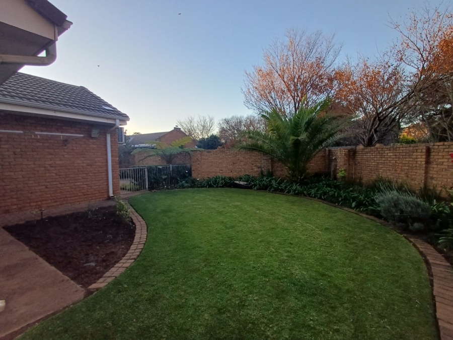 4 Bedroom Property for Sale in Vanderbijlpark SW 5 Gauteng