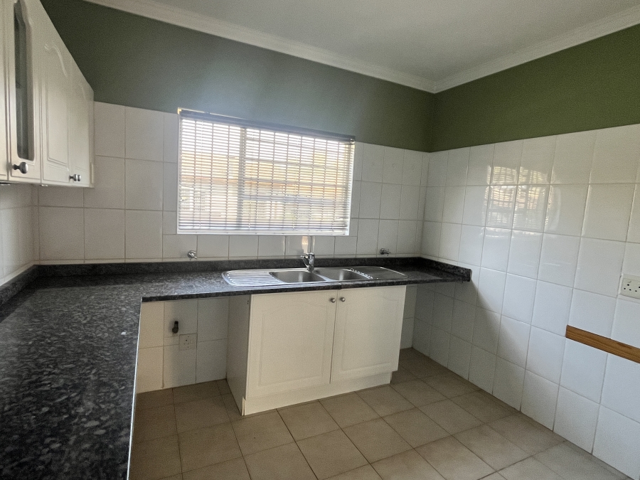 To Let 3 Bedroom Property for Rent in Rivonia Gauteng