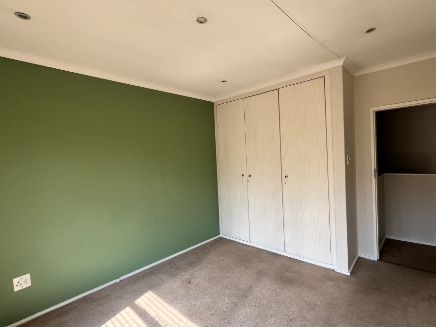 To Let 3 Bedroom Property for Rent in Rivonia Gauteng