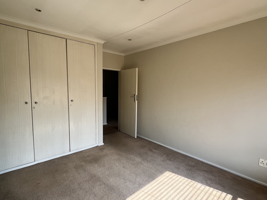 To Let 3 Bedroom Property for Rent in Rivonia Gauteng