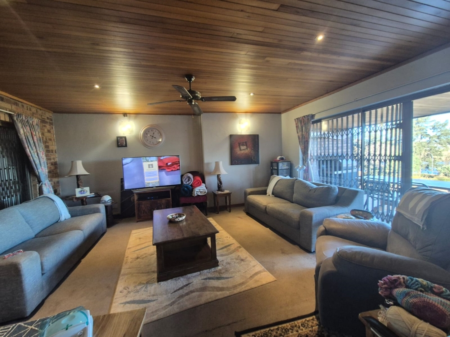 3 Bedroom Property for Sale in Vanderbijlpark SW 5 Gauteng